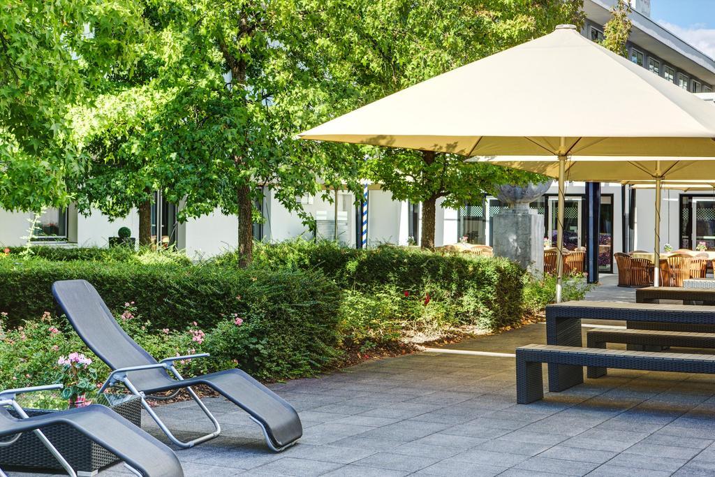 Intercityhotel Frankfurt Airport Frankfurt am Main Exterior photo