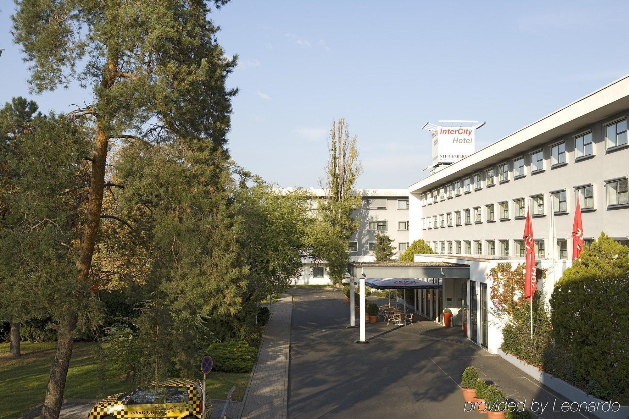 Intercityhotel Frankfurt Airport Frankfurt am Main Exterior photo